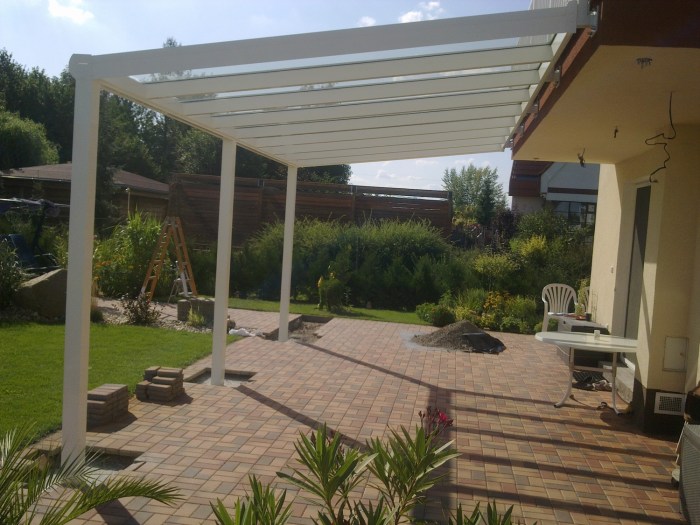 Pergola bílá RAL 9010 300 x 350 cm provedení DELUXE